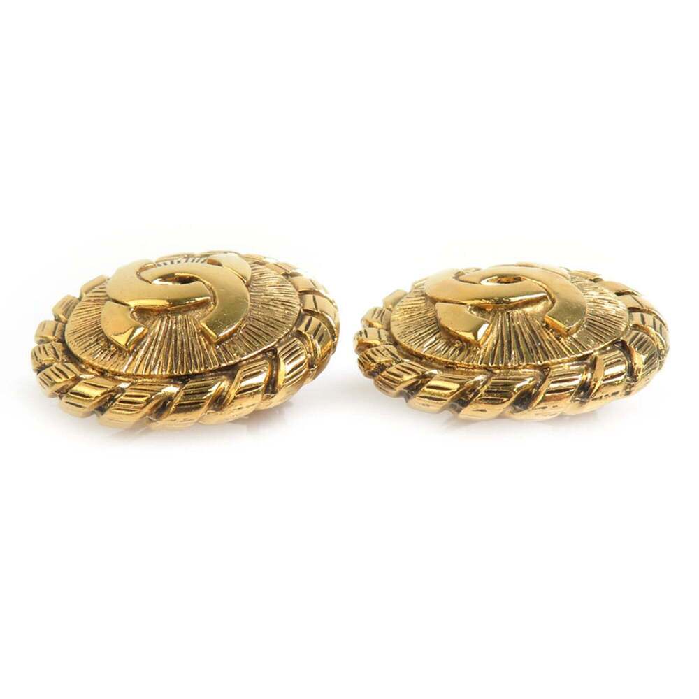 CHANEL Authentic Vintage Gold Earrings - Picture 3 of 8